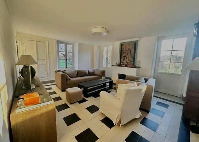 La Pommeraie, Maison Avec Tres Grand Jardin Дом отдыха *